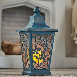 Indoor/Outdoor 21" Flickering Flame Metal Lantern